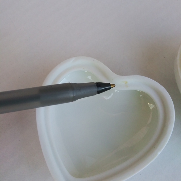 Limoges Porcelain Heart Trinket Box - Picture 6 of 15